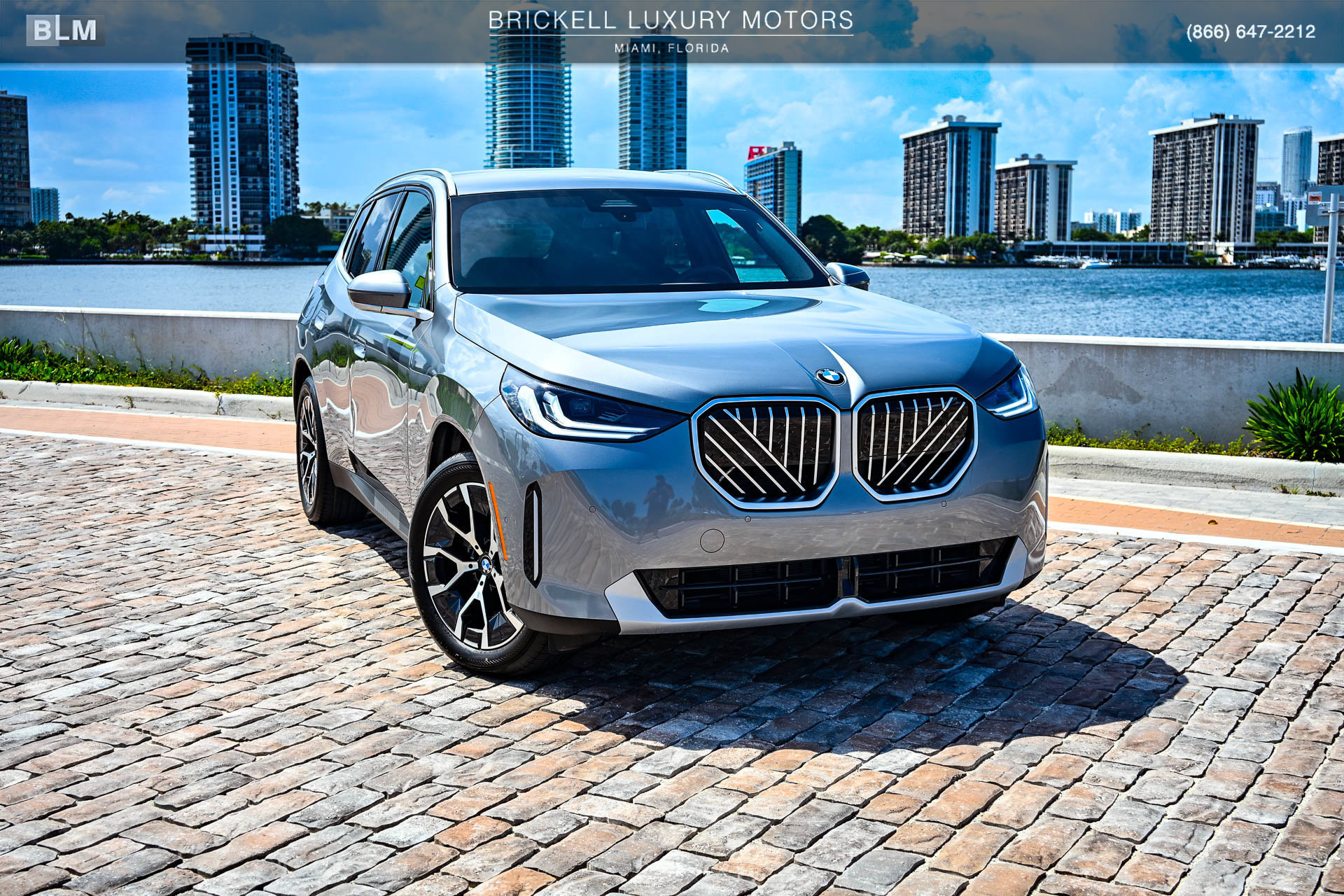 Used 2025 BMW X3 xDrive30i AWD/4WD image 2
