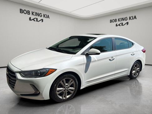 Used 2017 Hyundai Elantra Value Edition FWD image 1