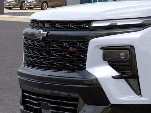 New 2026 Chevrolet Traverse RS FWD image 14