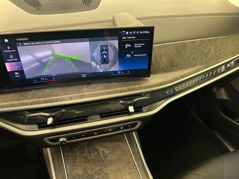 Certified 2023 BMW X7 xDrive40i w/ Premium Package image 29