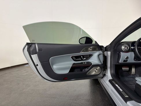 Used 2022 Mercedes-Benz SL 63 AMG 4MATIC w/ AMG Aerodynamic Package image 27
