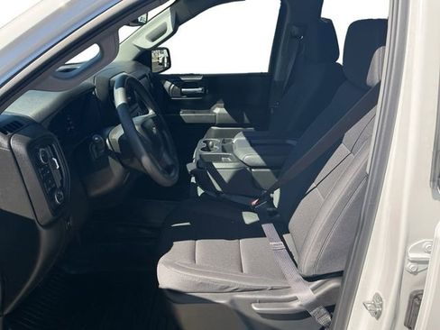 Used 2026 Chevrolet Silverado 1500 W/T image 4