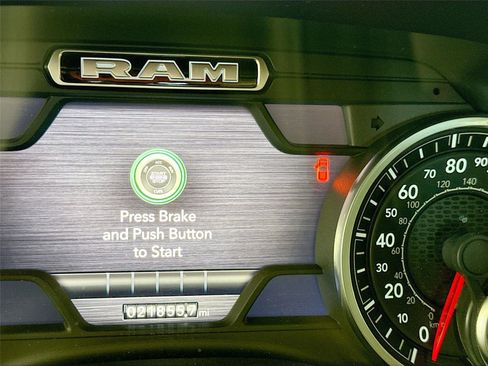 Used 2021 RAM 2500 Laramie AWD/4WD image 3