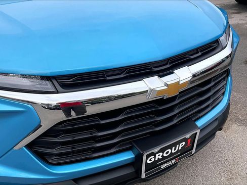 Used 2025 Chevrolet TrailBlazer LS w/ LS Confidence Package image 27