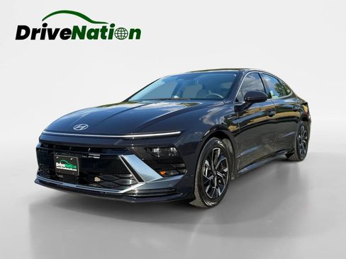Used 2025 Hyundai Sonata SEL FWD image 1