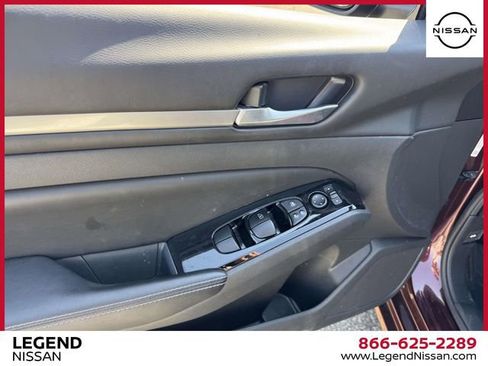 Certified 2023 Nissan Altima 2.5 SV FWD image 13