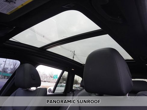 Used 2019 BMW X3 xDrive30i w/ Convenience Package image 4