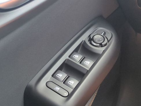 New 2025 Alfa Romeo Tonale image 18