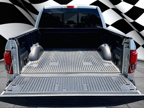 Used 2016 Ford F150 XLT w/ Equipment Group 302A Luxury AWD/4WD image 27
