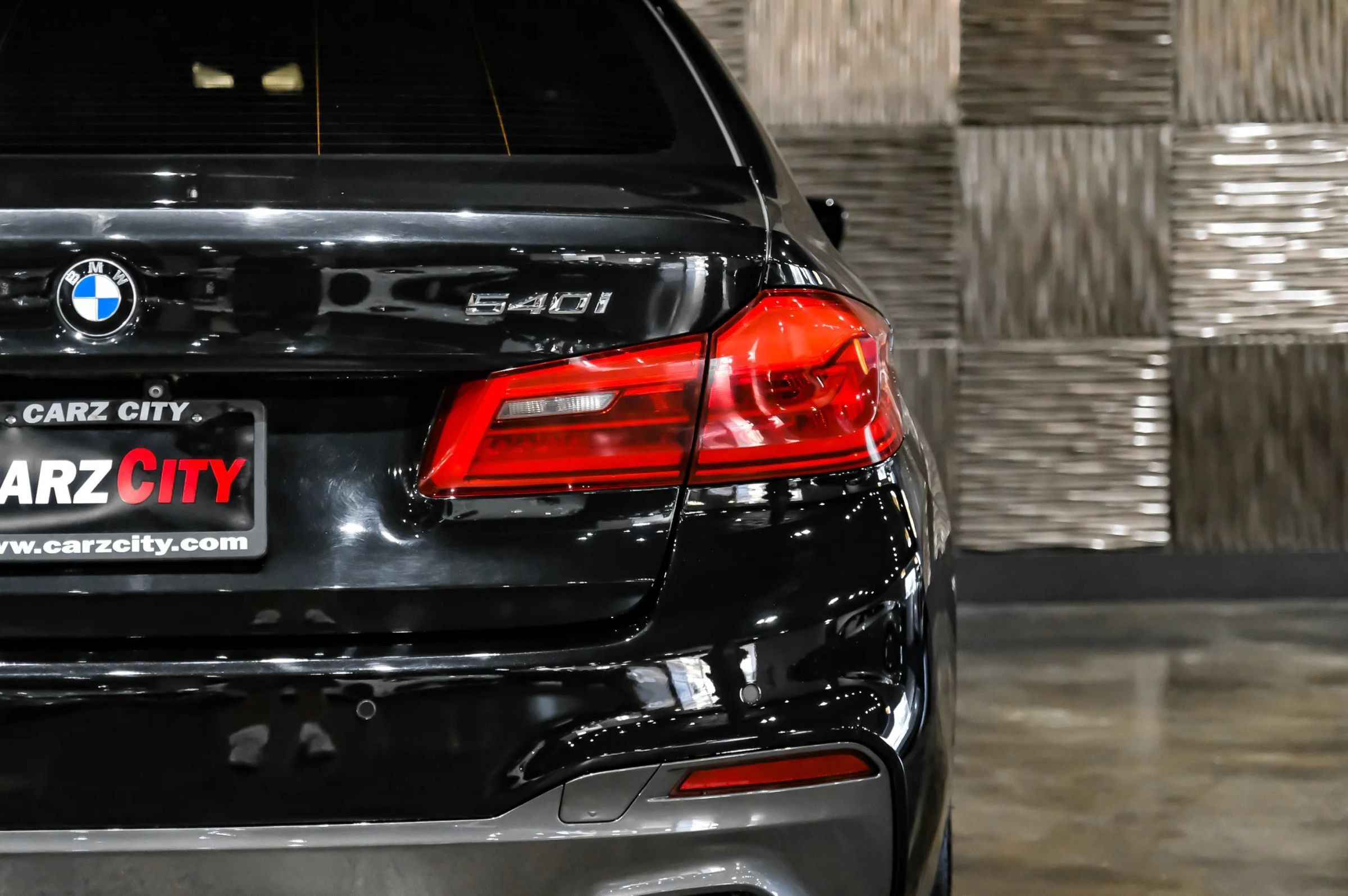 Used 2017 BMW 540i RWD image 50
