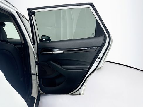 Used 2025 Kia Seltos S image 29