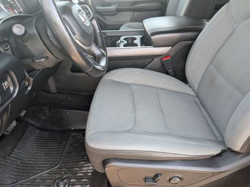 Used 2022 RAM 1500 Big Horn RWD image 9
