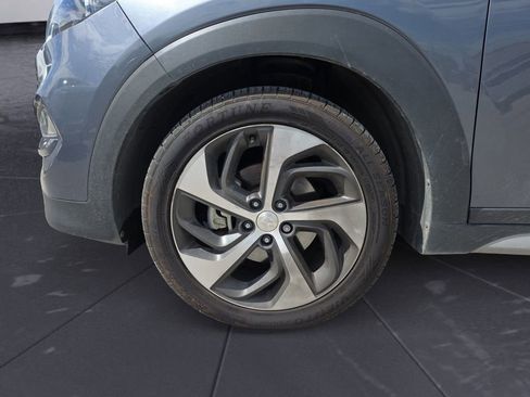 Used 2018 Hyundai Tucson Value FWD image 14