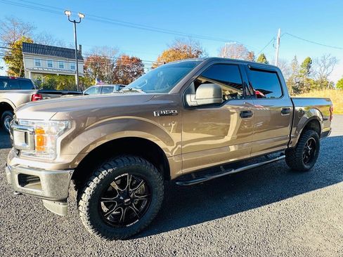 Used 2019 Ford F150 XLT image 3