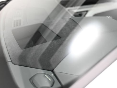 Used 2020 Lamborghini Urus image 52