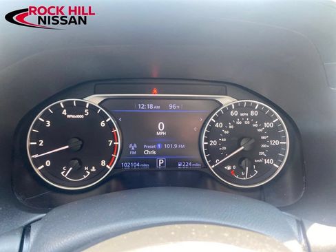 Used 2023 Nissan Altima 2.5 SV FWD image 21