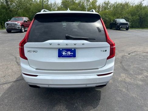 Used 2017 Volvo XC90 T6 Momentum w/ Vision Package AWD/4WD image 11