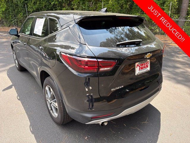 Used 2024 Chevrolet Blazer LT w/ LPO, Floor Liner Package FWD image 3
