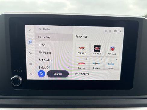 Used 2025 Toyota Tacoma SR image 16