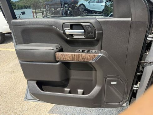 Used 2021 GMC Sierra 1500 Denali w/ Technology Package RWD image 13
