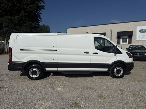 Used 2019 Ford Transit 250 148 Low Roof RWD image 4