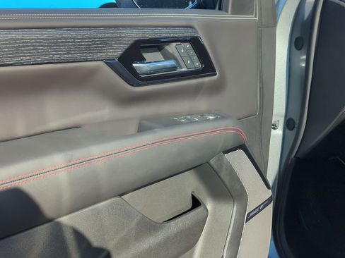 New 2025 GMC Yukon XL AT4 Ultimate w/ LPO, Floor Liner Package image 23