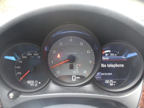 Used 2016 Porsche Macan S image 37