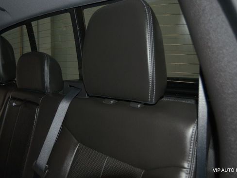 Used 2011 Ford F150 Lariat image 21