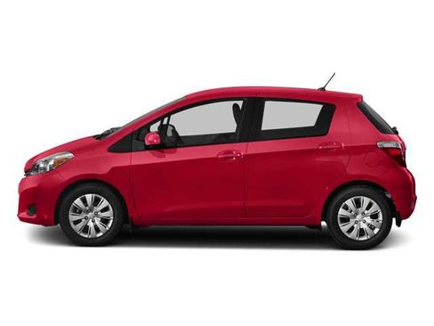 Used 2014 Toyota Yaris L FWD image 3