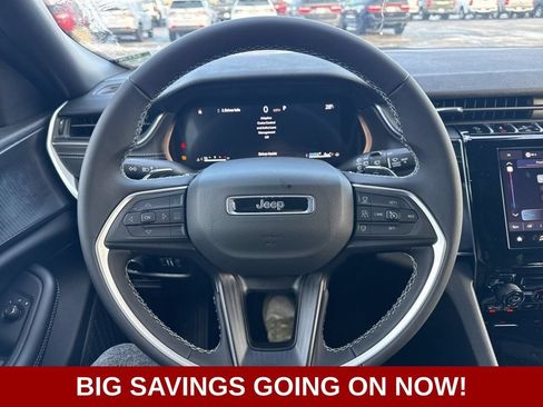 New 2025 Jeep Grand Cherokee L Laredo AWD/4WD image 24
