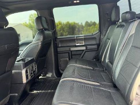 Used 2018 Ford F150 Raptor w/ Equipment Group 802A Luxury image 31