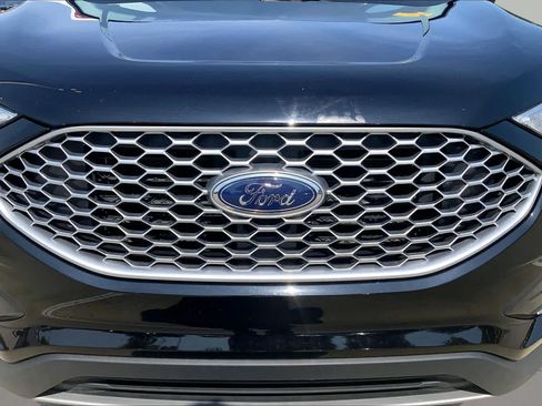 Used 2024 Ford Edge SEL AWD/4WD image 32