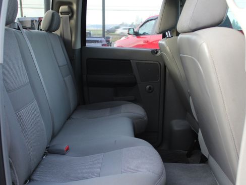 Used 2006 Dodge Ram 1500 Truck SLT image 18