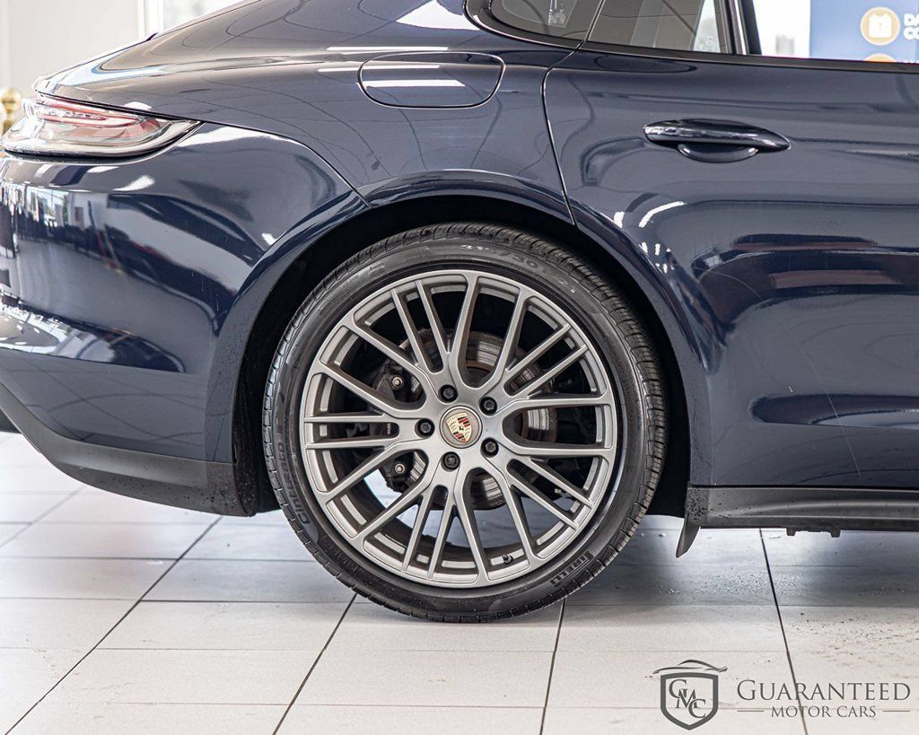 Used 2023 Porsche Panamera 4 Platinum Edition w/ Assistance Package AWD/4WD image 10