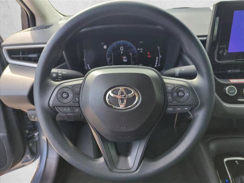 Used 2026 Toyota Corolla LE FWD image 14