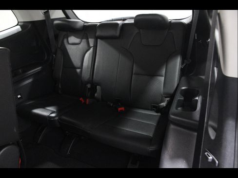 Used 2021 Kia Telluride LX FWD image 18