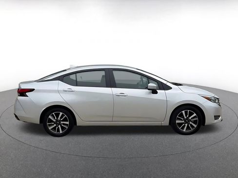 Used 2025 Nissan Versa SV FWD image 16