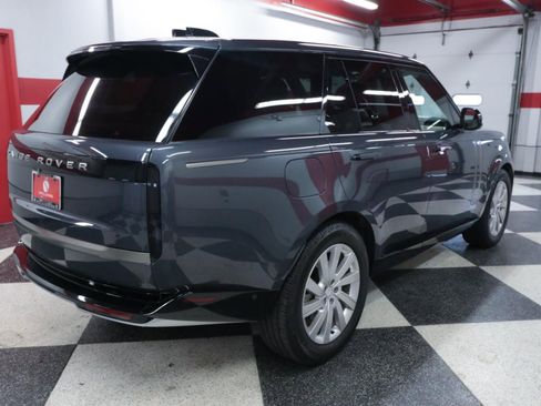 Used 2024 Land Rover Range Rover SE AWD/4WD image 7