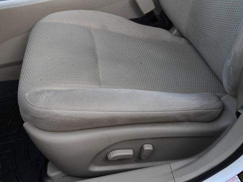 Used 2014 Nissan Altima 2.5 S w/ Display Audio Package image 23