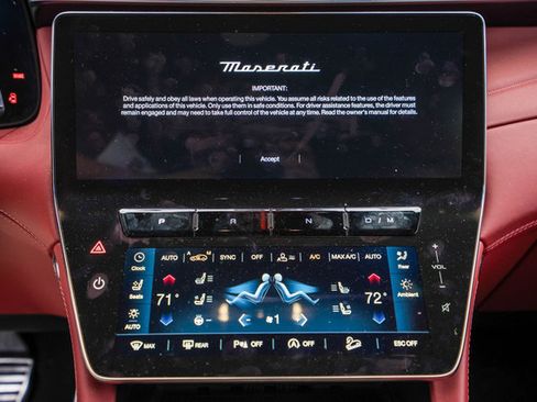 Used 2023 Maserati Grecale Modena image 24