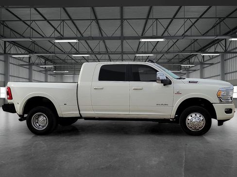 Used 2023 RAM 3500 Limited image 5