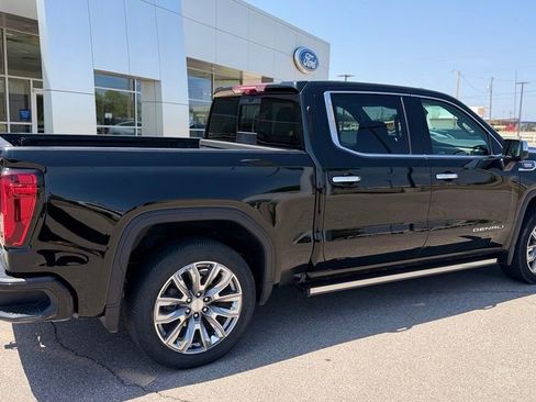 Used 2024 GMC Sierra 1500 Denali w/ Denali Reserve Package AWD/4WD image 7