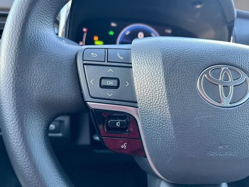 Used 2026 Toyota Camry LE FWD image 15