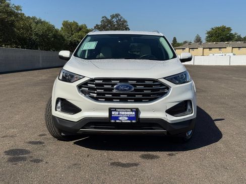 Certified 2023 Ford Edge Titanium AWD/4WD image 13