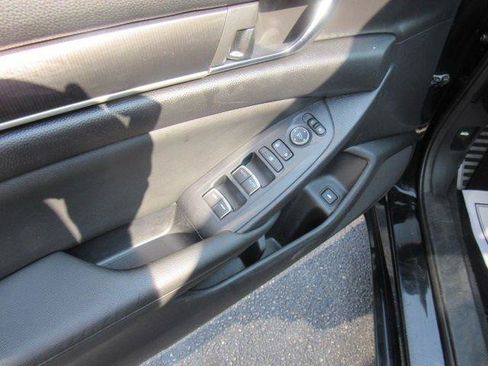 Used 2020 Honda Accord Sport image 27