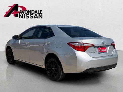 Used 2016 Toyota Corolla LE FWD image 4