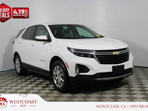 Used 2022 Chevrolet Equinox LT image 1
