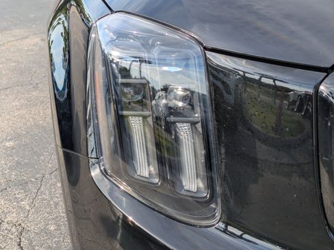 Certified 2025 Kia Telluride SX Prestige X-Line AWD/4WD image 8