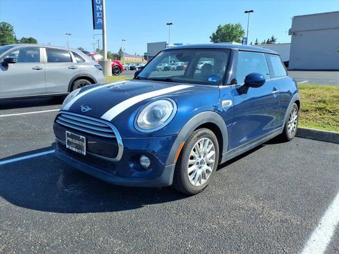 Used 2014 MINI Cooper 2-Door Hardtop FWD image 3