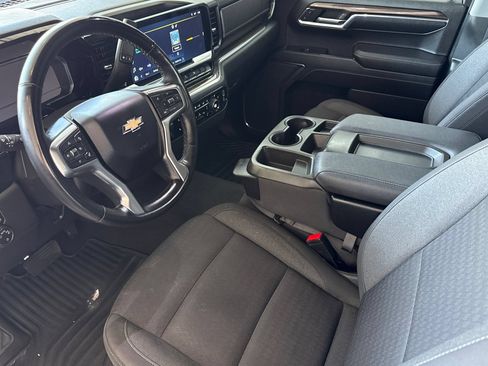 Used 2023 Chevrolet Silverado 1500 LT AWD/4WD image 9